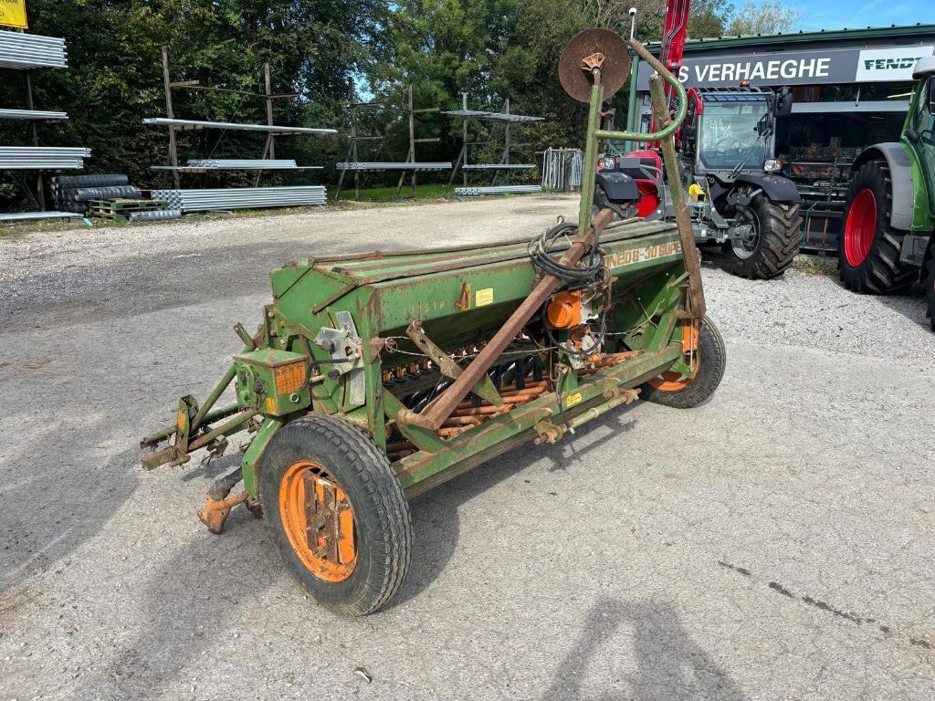 Semoir en ligne AMAZONE D8-30 Super - photo slide 1