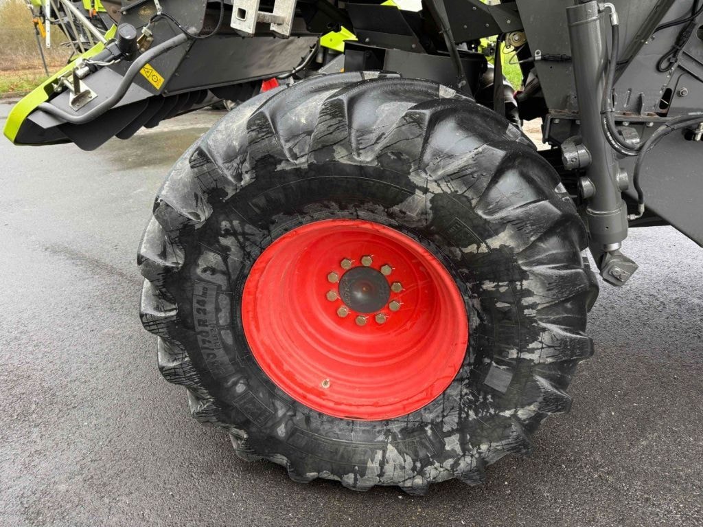 Moissonneuse CLAAS LEXION 670 MONTANA - - photo slide 23