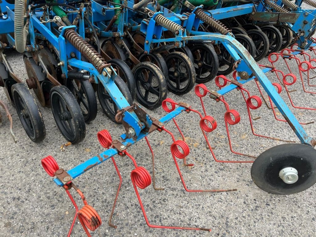 Combine de Semis LEMKEN Solitair 9 2007 / Zirkon 10 2014 - photo slide 15