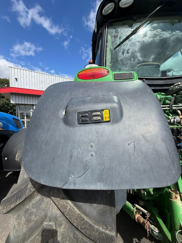 Tracteur JOHN DEERE 6175R - photo slide 8