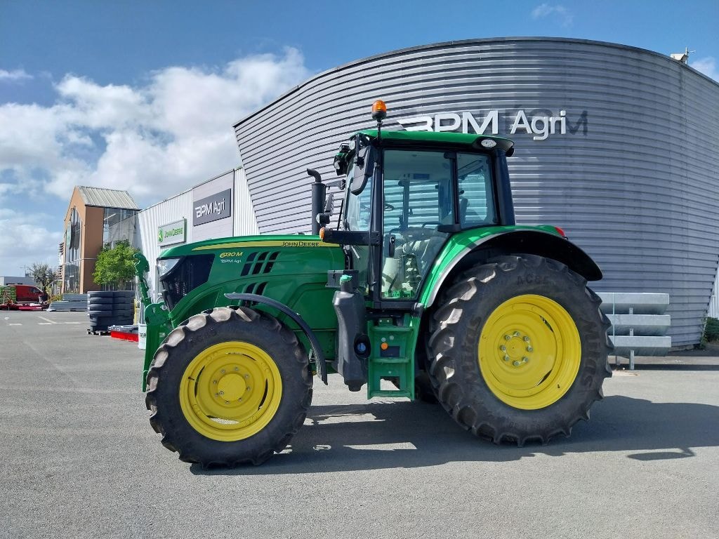 Tracteur JOHN DEERE 6130M - photo slide 2