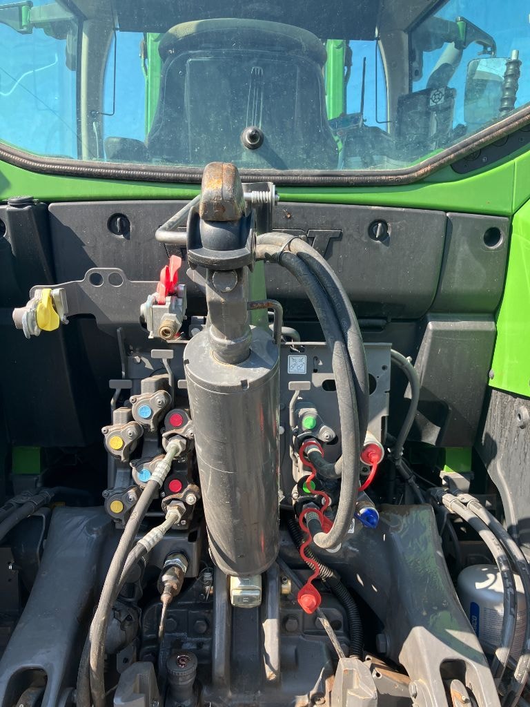 Tracteur chargeur FENDT 514 VARIO POWER - photo slide 8