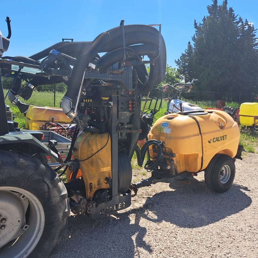 Pulverisateur CALVET SP200 1000L - photo slide 1