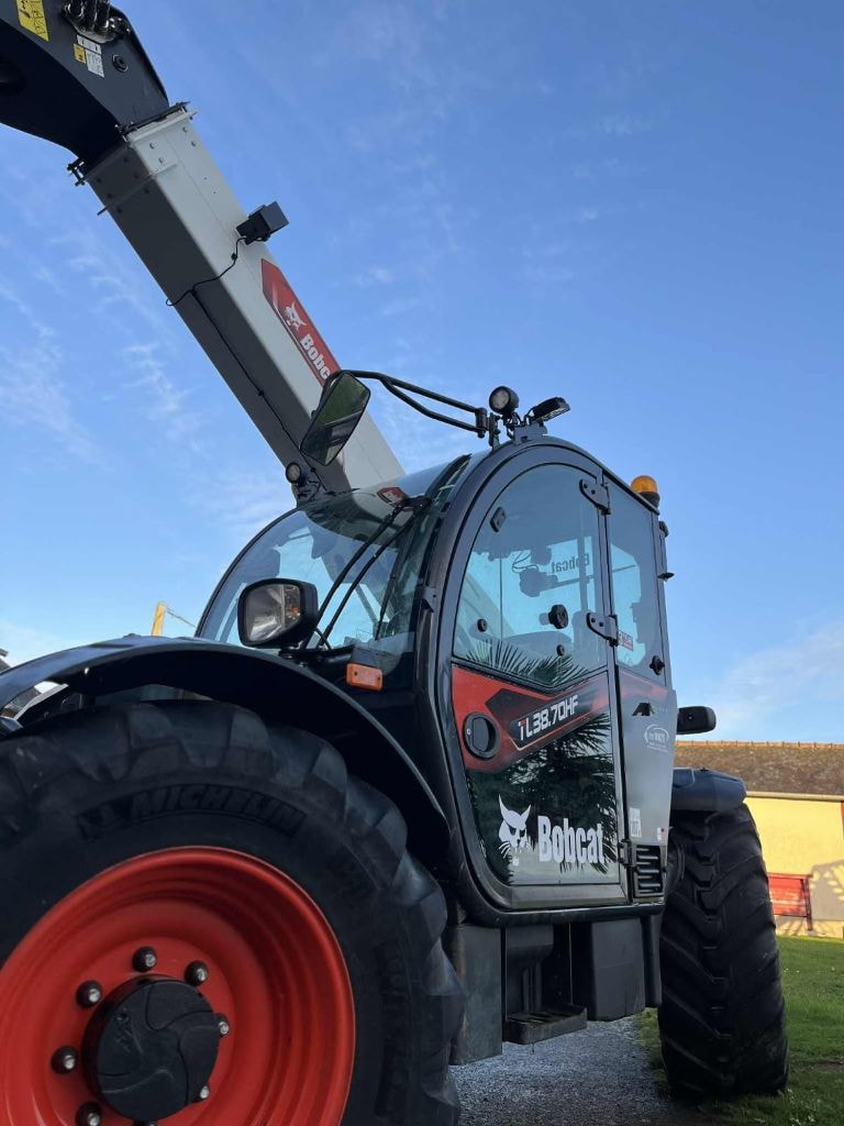 Telescopique BOBCAT TL 38.70 HF AGRI - photo slide 6