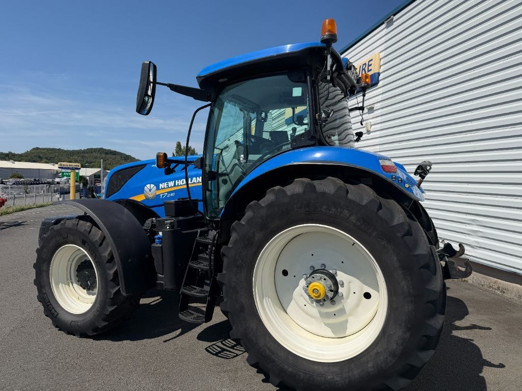 Tracteur NEW HOLLAND T7.230 - photo slide 3
