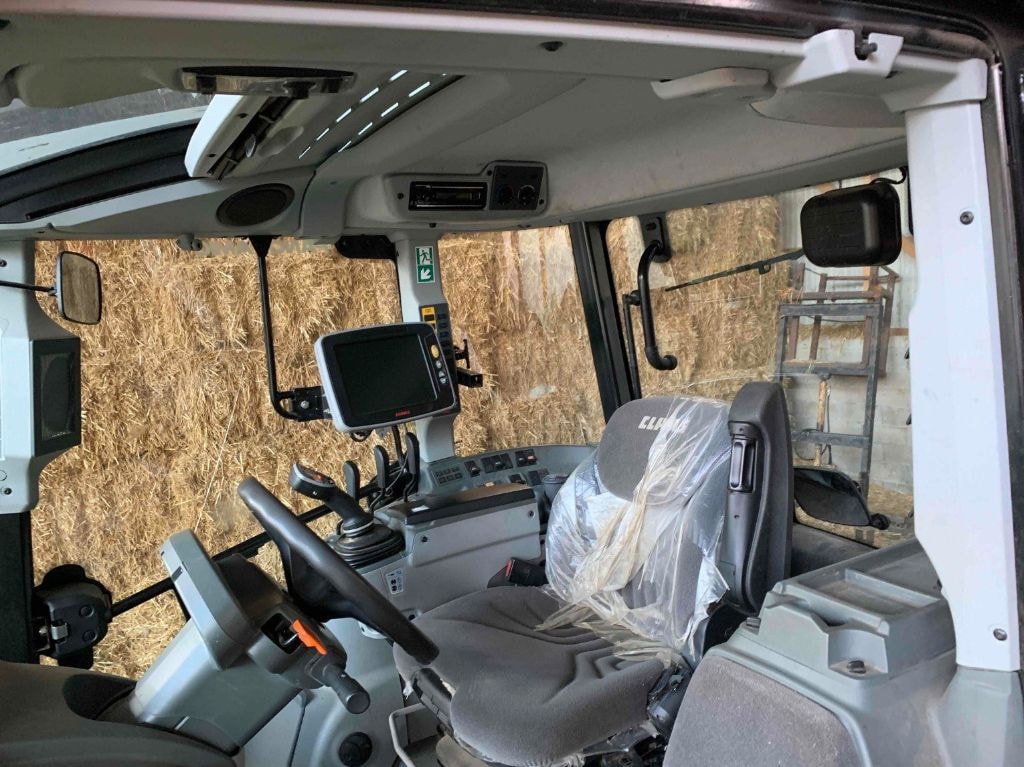 Tracteur CLAAS ARION 430 - STAGE V T - photo slide 18