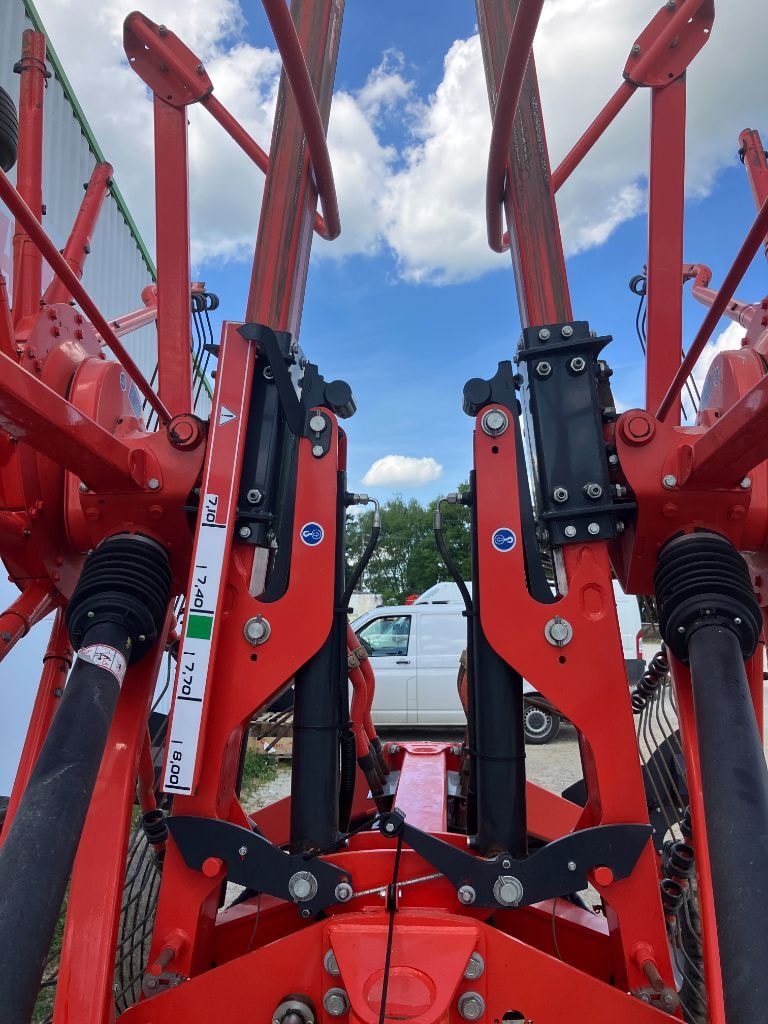 Andaineur KUHN GA 8131 - photo slide 10