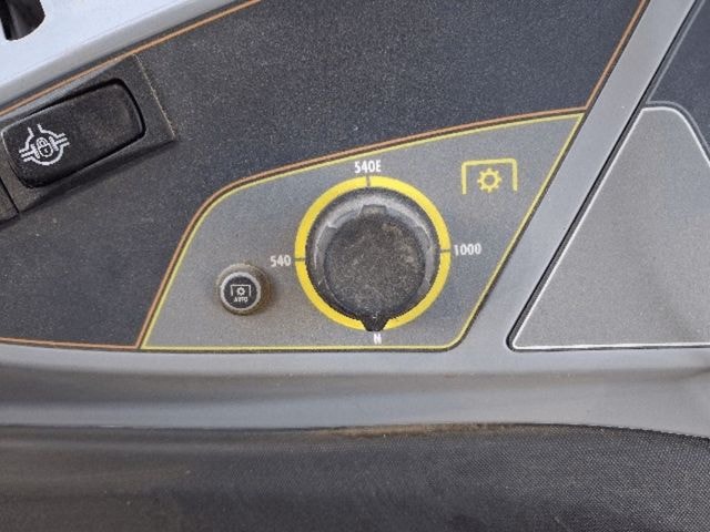 Tracteur chargeur VALTRA N175A - photo slide 29