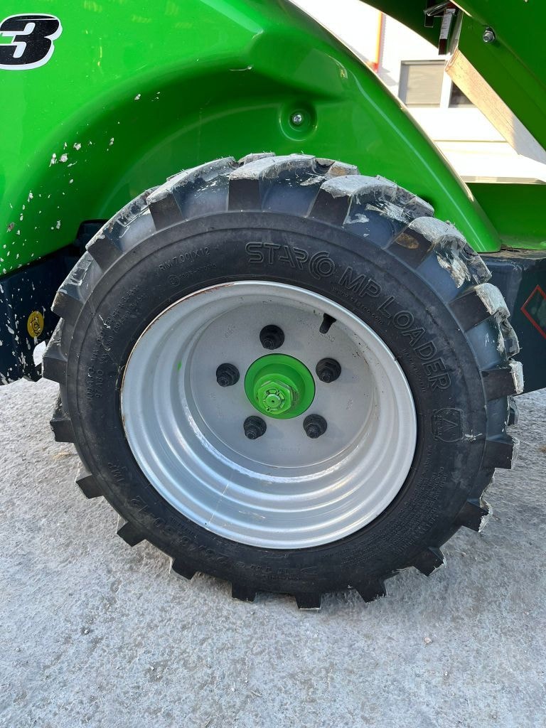 Valet de ferme AVANT 423 - photo slide 17