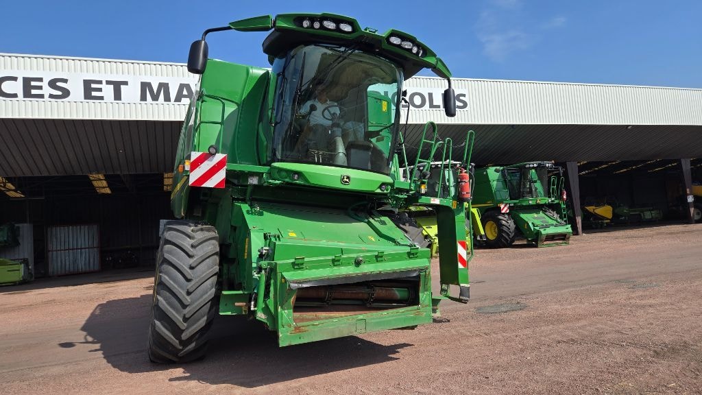 Moissonneuse JOHN DEERE T660 HM 4RM - photo slide 21