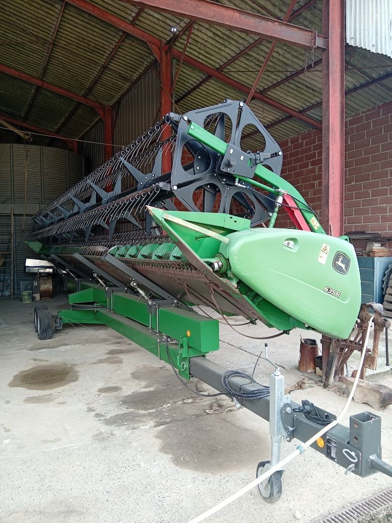 Coupe (MB) JOHN DEERE 635 R - photo slide 10
