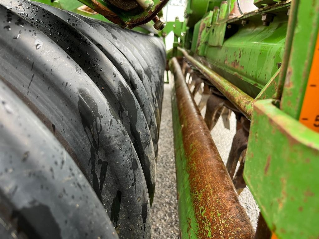 Combine de Semis AMAZONE KG 403 - photo slide 10