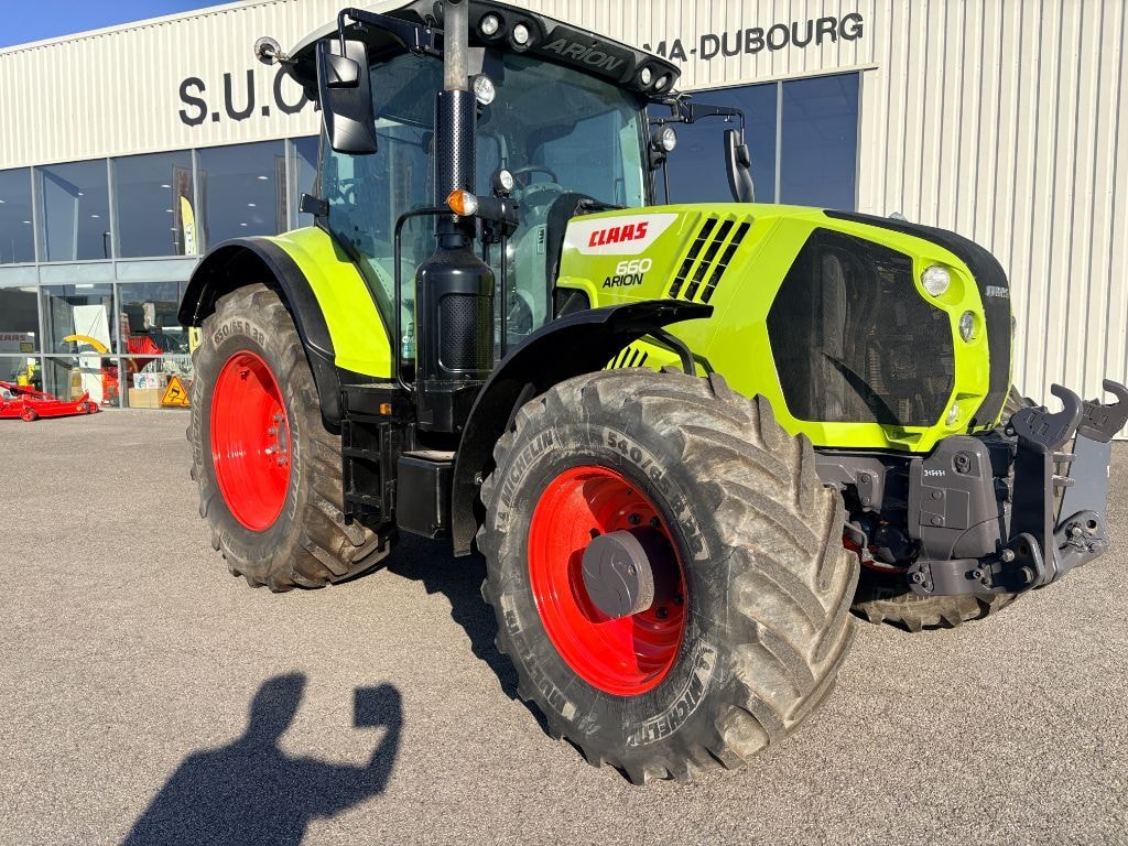 Tracteur CLAAS ARION 660 CMATIC CIS+ - photo slide 1