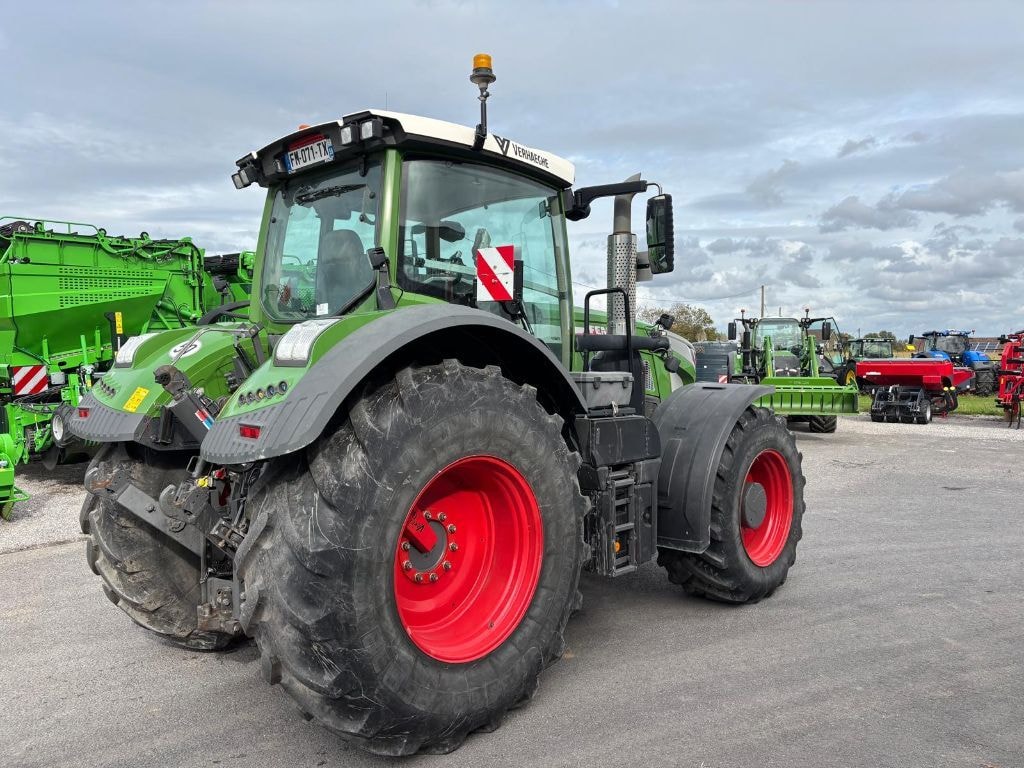Tracteur FENDT 930 VARIO PROFI + - photo slide 3