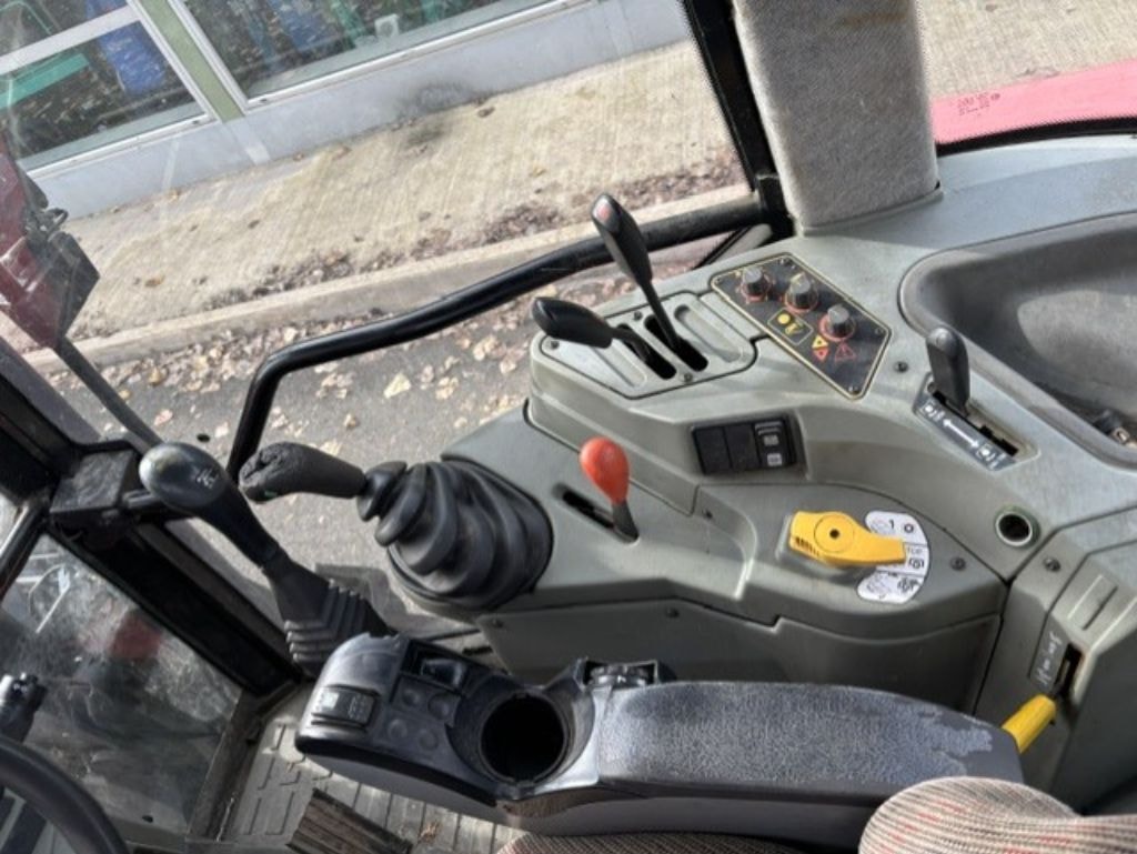 Tracteur chargeur MASSEY FERGUSON 6255 - photo slide 7
