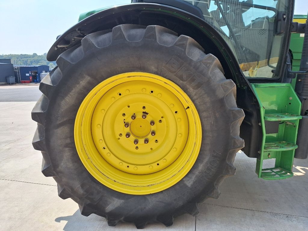 Tracteur JOHN DEERE 6150R - photo slide 3