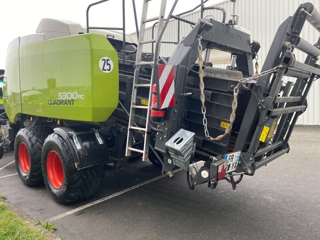 Presse haute densite CLAAS Quadrant 5300 RC T  - photo slide 7