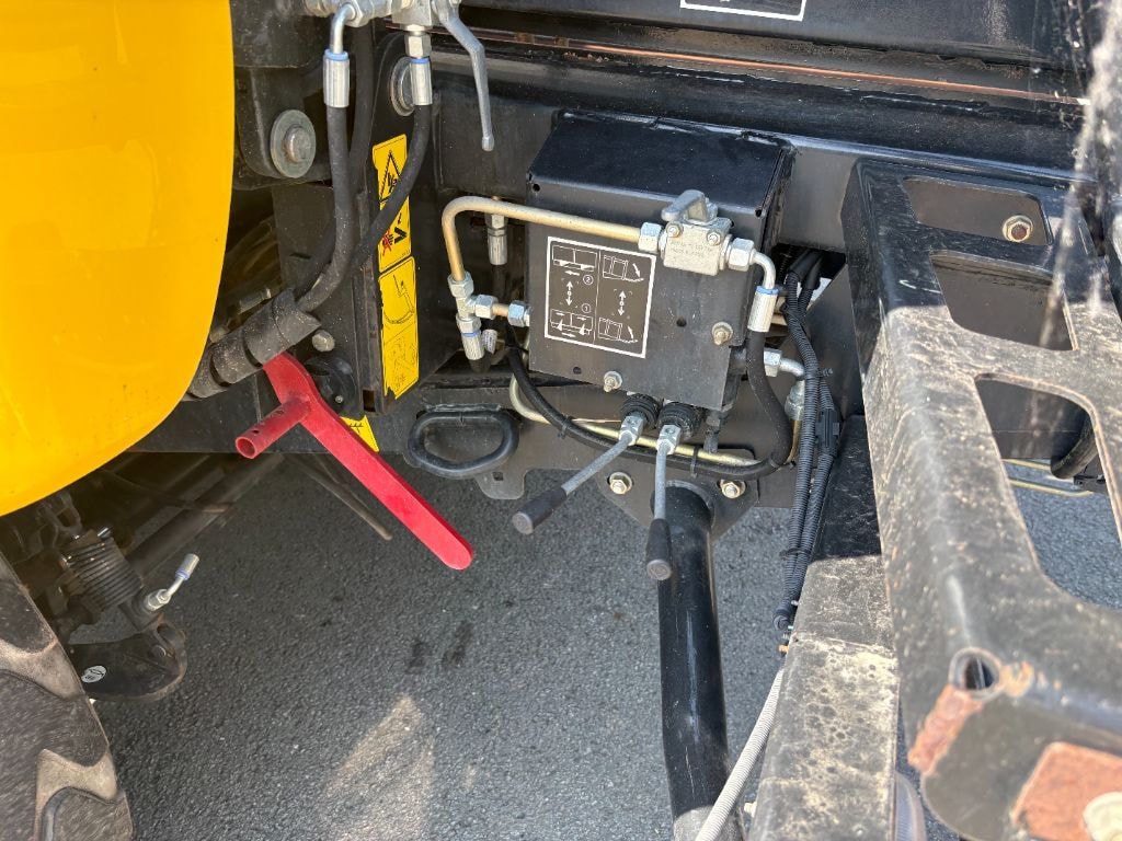 Presse haute densite NEW HOLLAND 1290 - photo slide 23