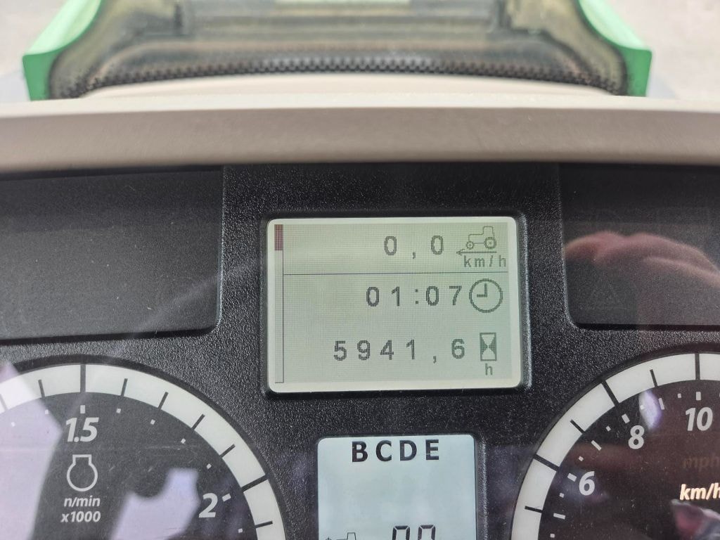 Tracteur JOHN DEERE 6155M - photo slide 6