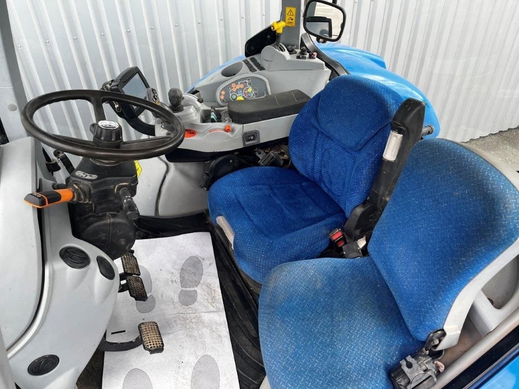 Tracteur NEW HOLLAND T7.210 AC - photo slide 5