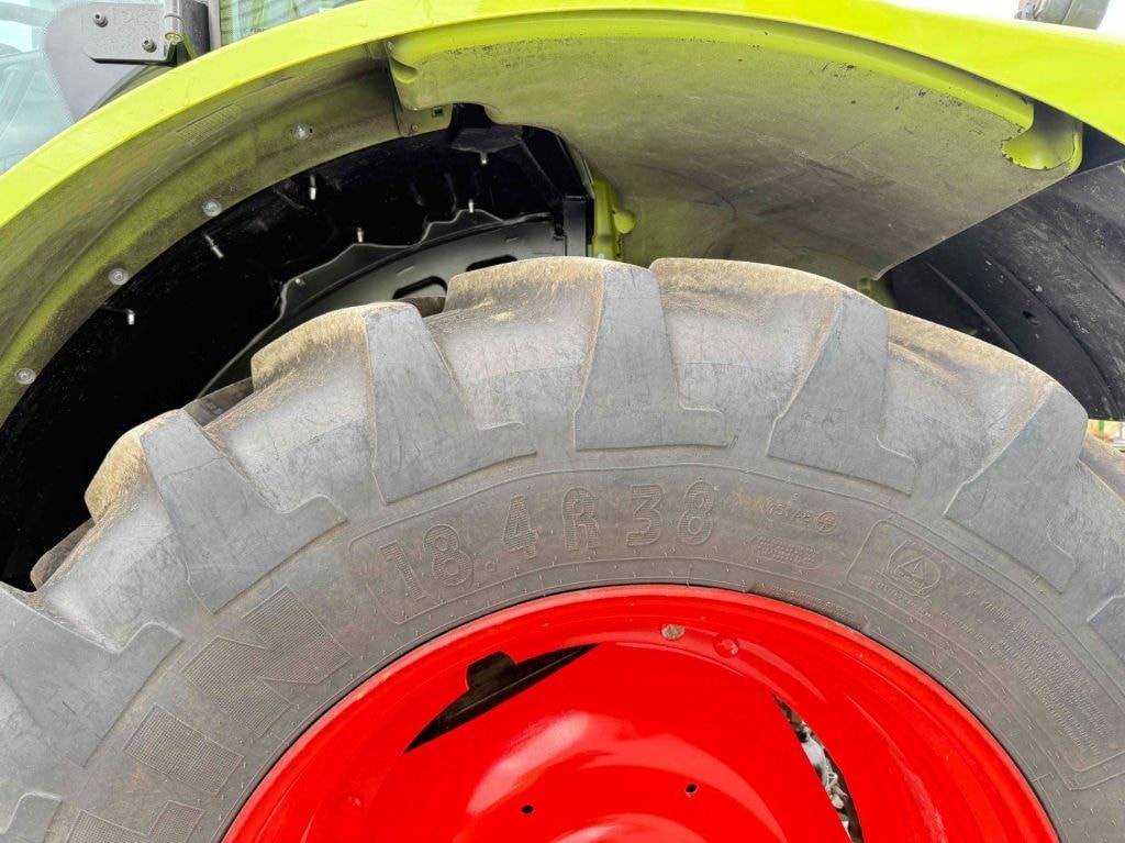 Tracteur CLAAS ARION 510 HEXASHIFT - - photo slide 11