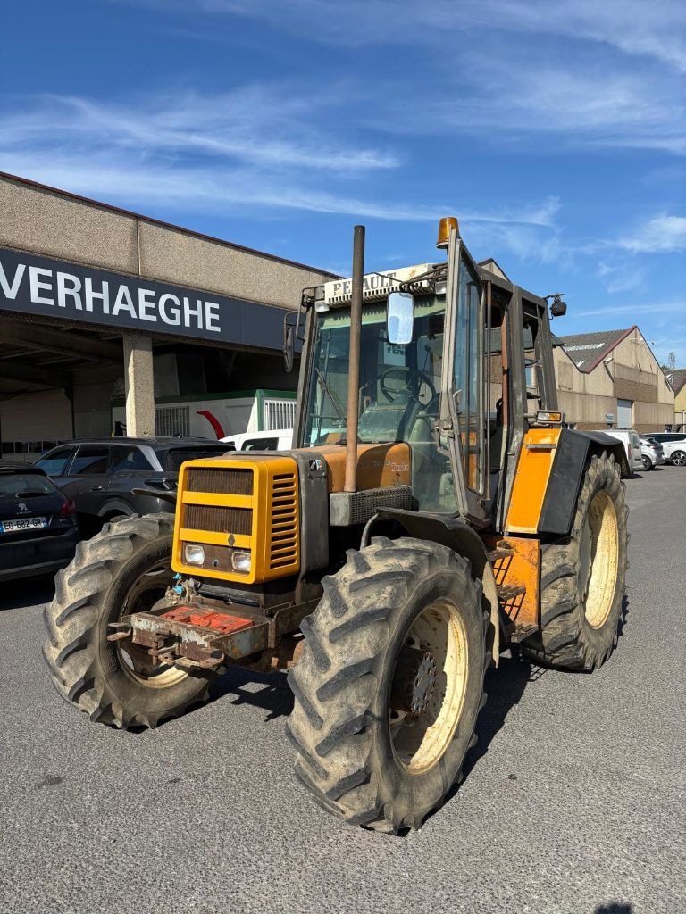 Tracteur RENAULT 103-14 - photo slide 15