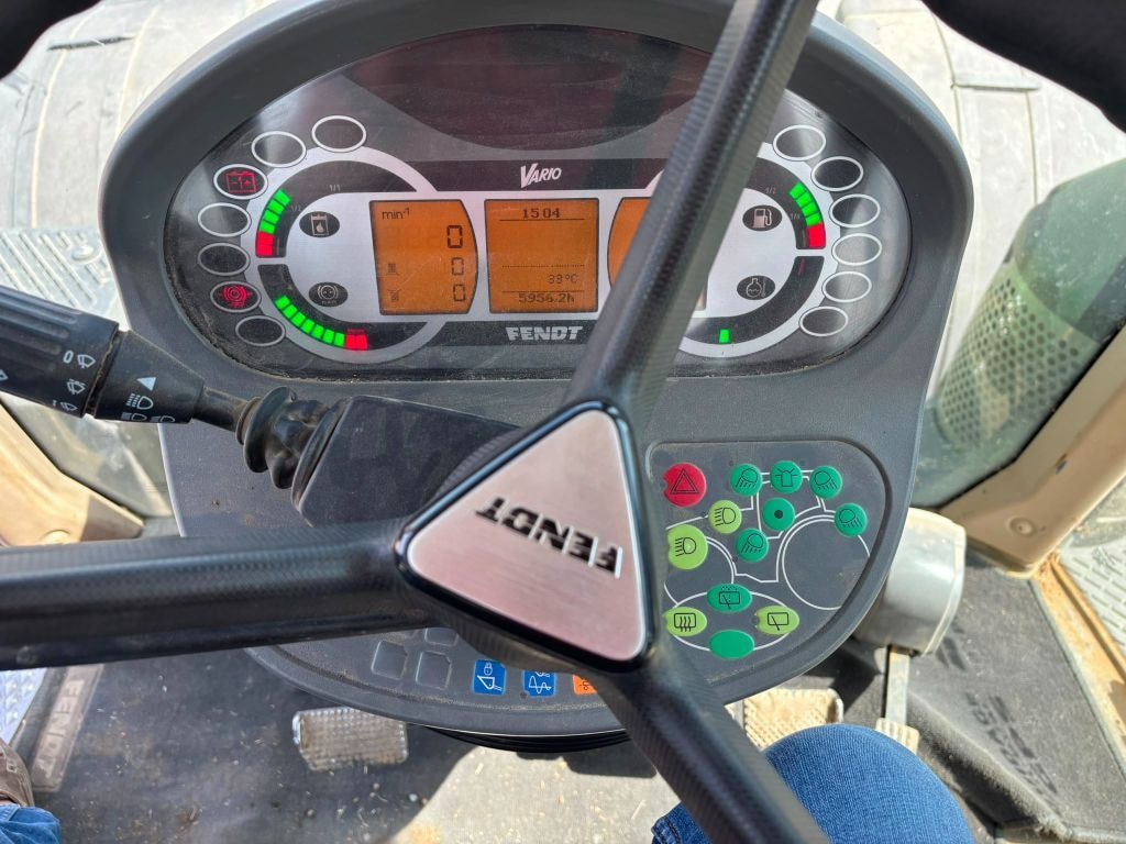 Tracteur FENDT 720 SCR PROFI - photo slide 17