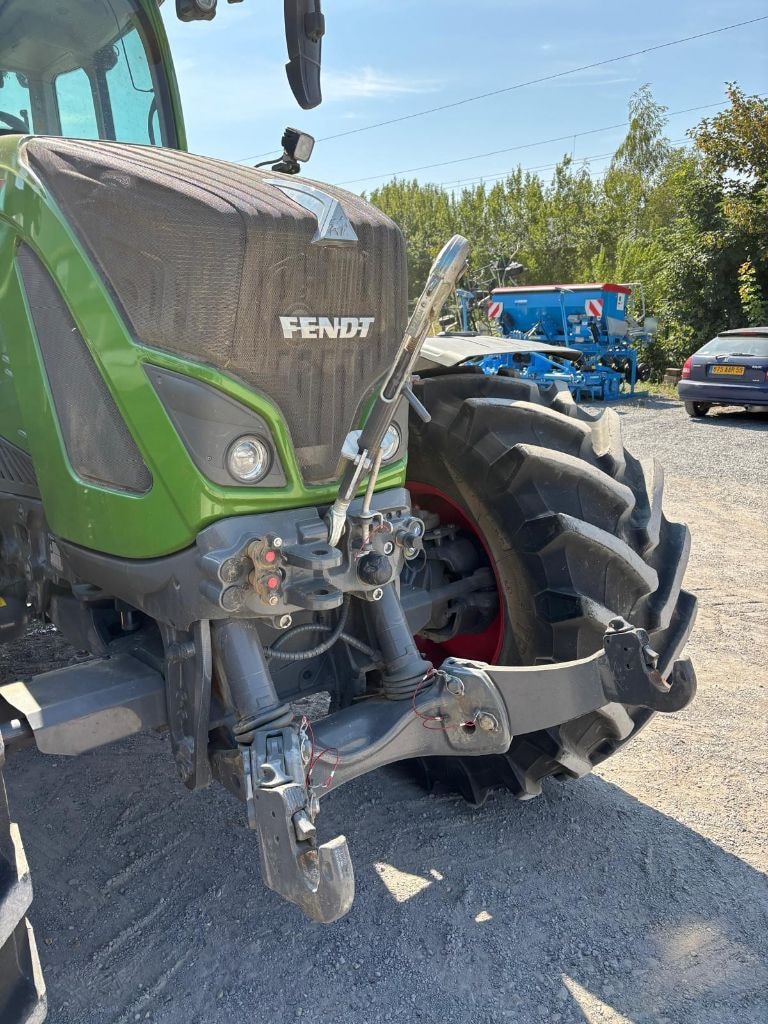 Tracteur FENDT 722 VARIO POWER + - photo slide 7