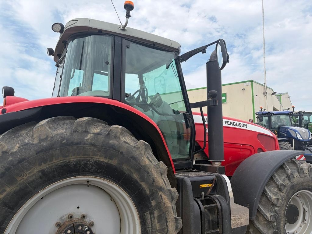 Tracteur MASSEY FERGUSON 8460 Dyna-VT - photo slide 15