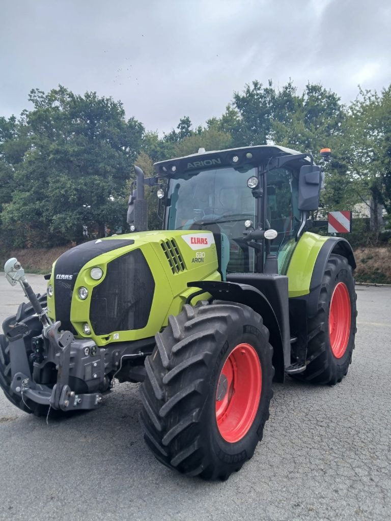 Tracteur CLAAS ARION 630 CMATIC - photo slide 3