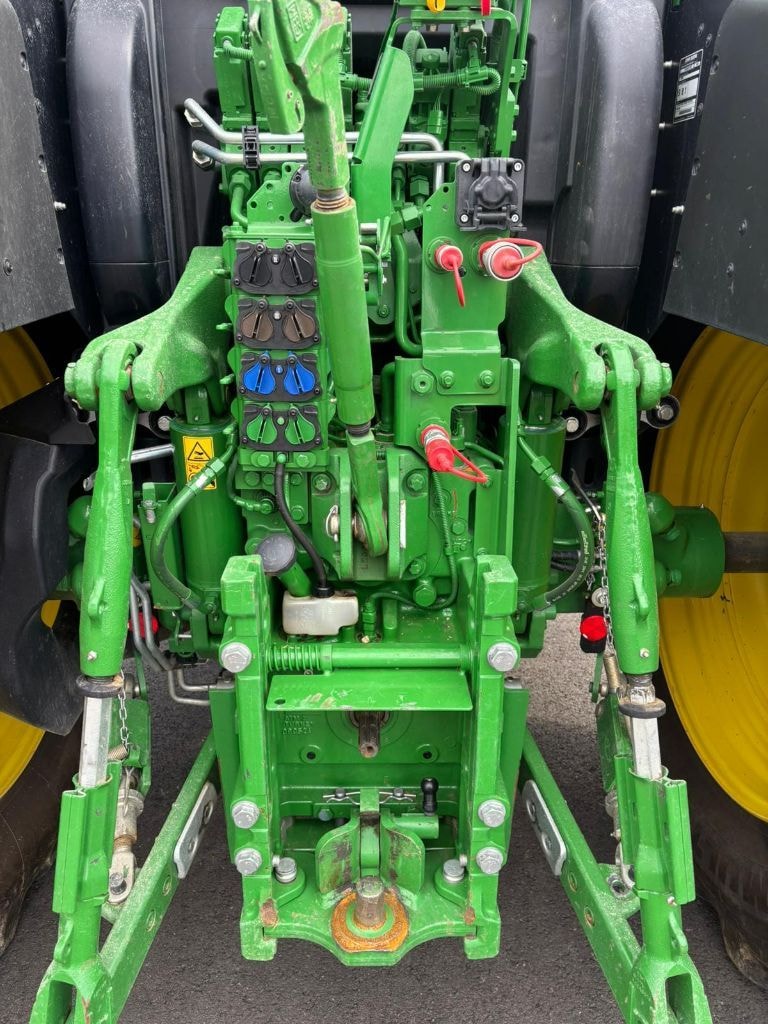Tracteur JOHN DEERE 6R155 - photo slide 4