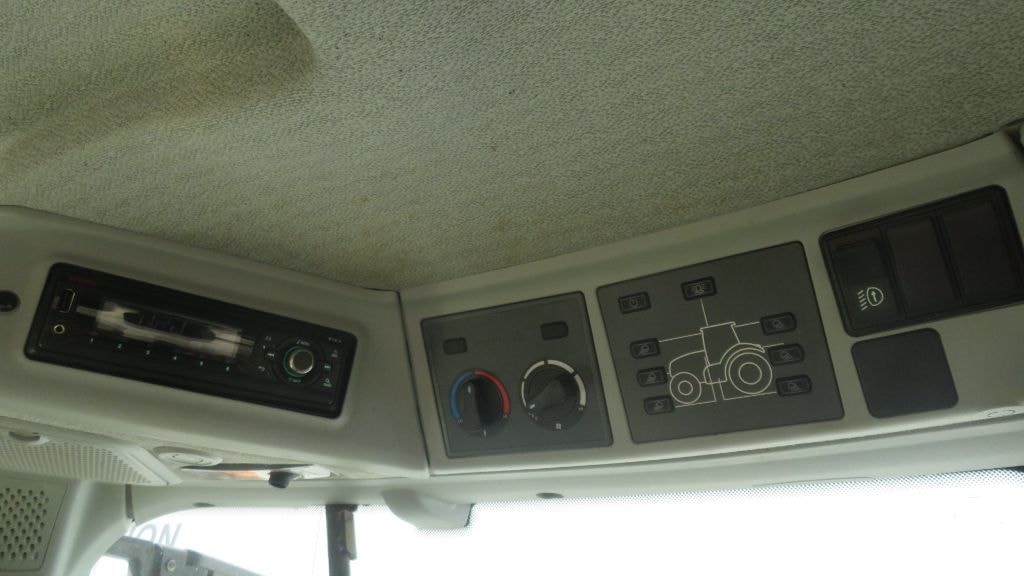 Tracteur CLAAS ARION 610 cis - photo slide 21