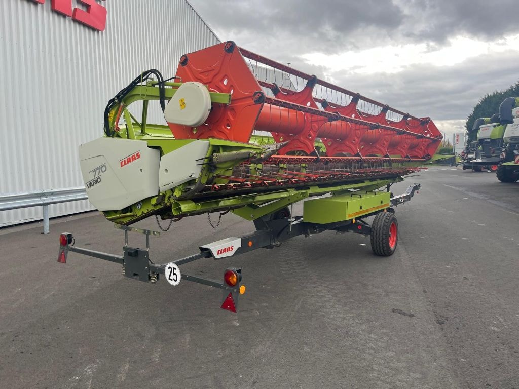 Moissonneuse CLAAS LEXION 750 - photo slide 22