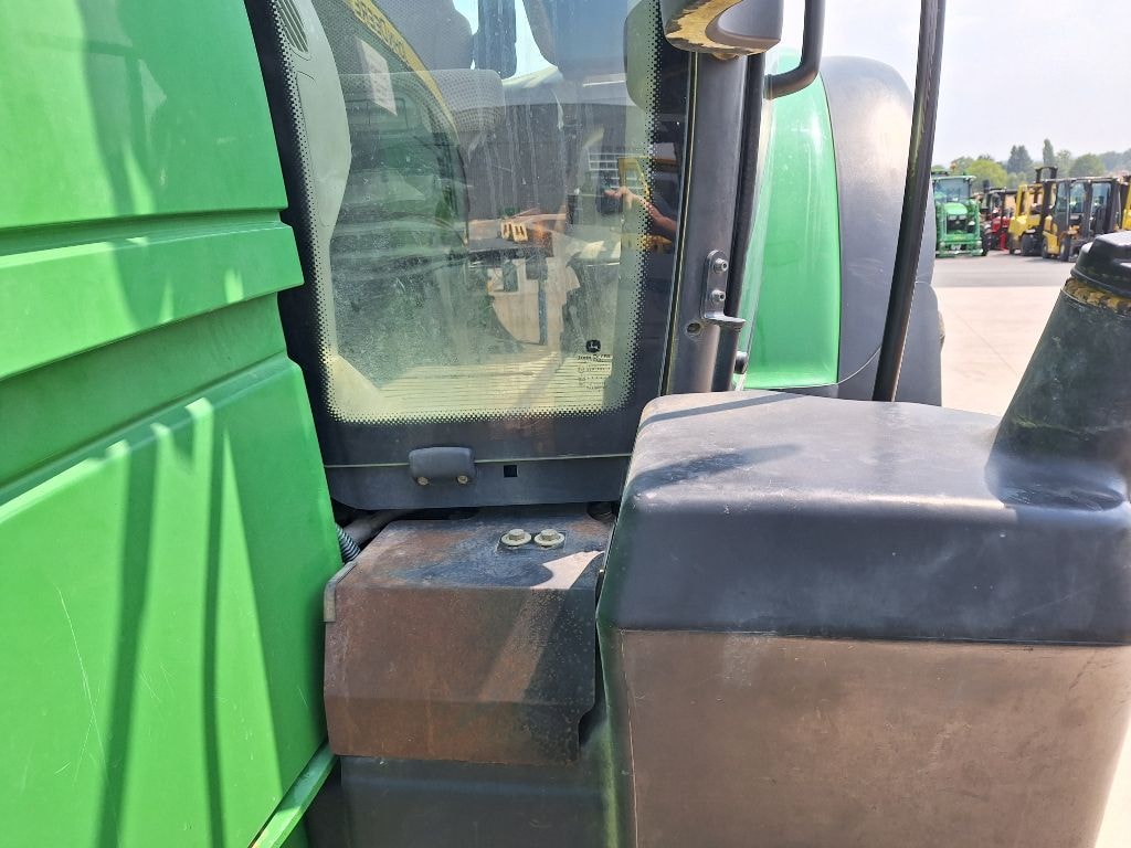 Tracteur JOHN DEERE 6150R - photo slide 7