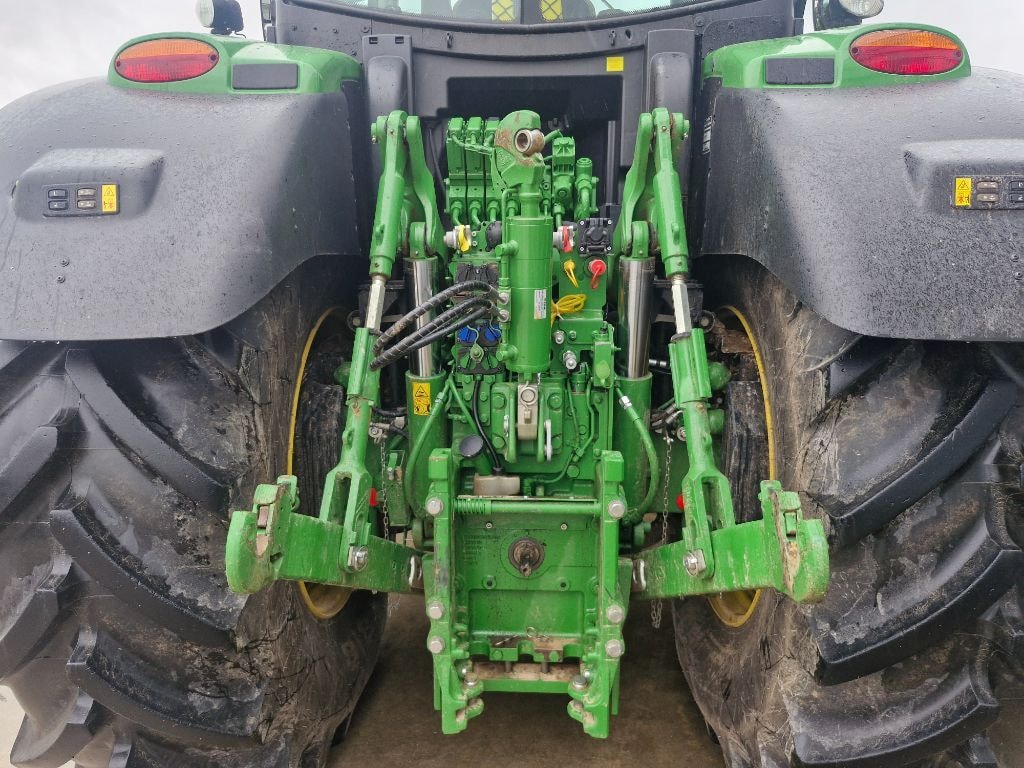 Tracteur JOHN DEERE 6250R - photo slide 5