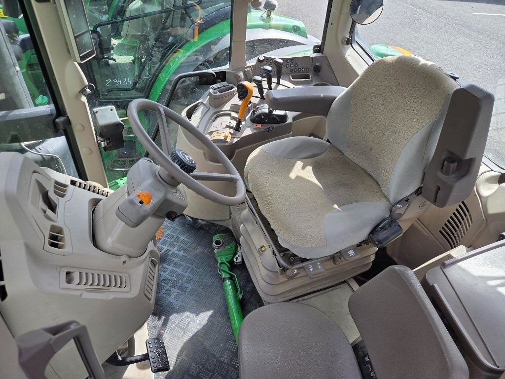Tracteur JOHN DEERE 6175M - photo slide 17