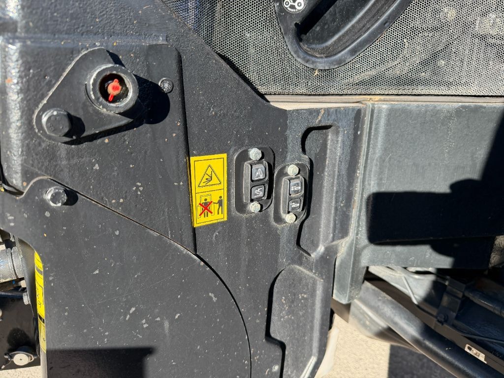 Tracteur NEW HOLLAND T7.245 AC PLMi - photo slide 21