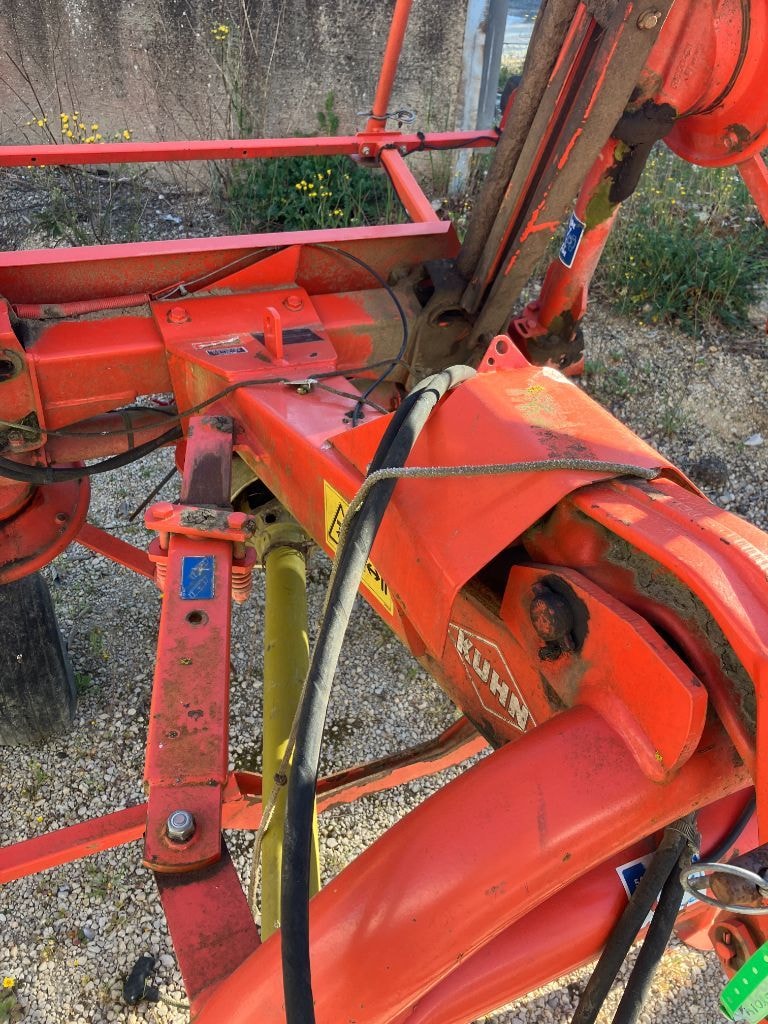 Faneuse KUHN Gf 5801 MH - photo slide 10
