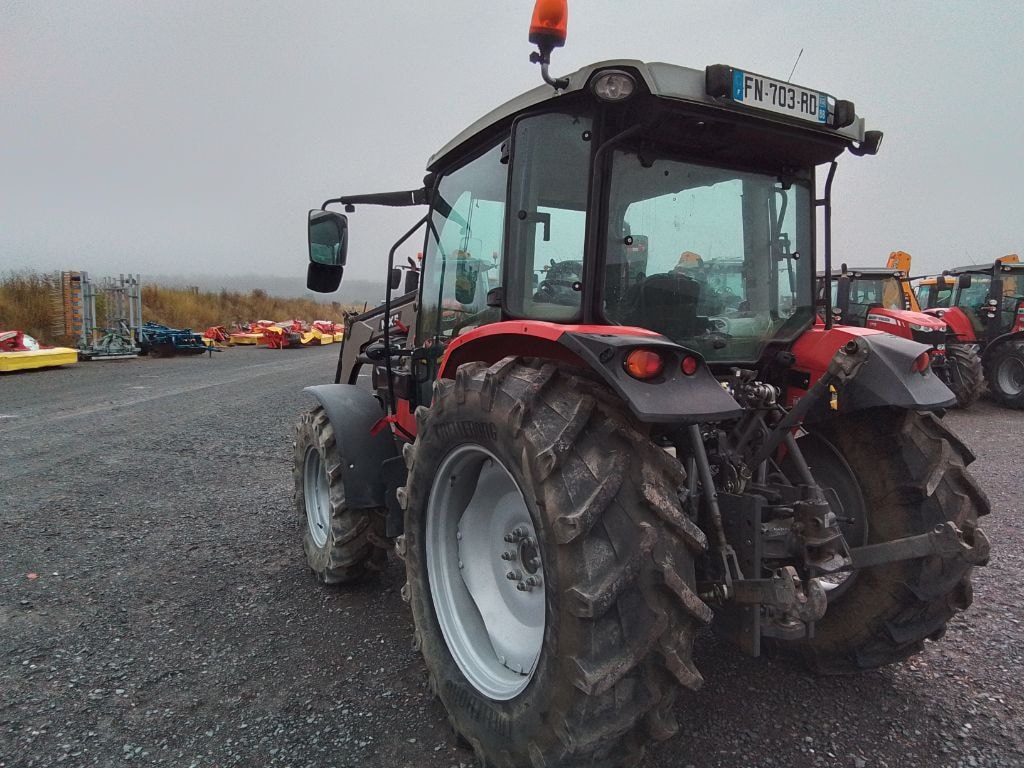 Tracteur chargeur MASSEY FERGUSON 4709 - photo slide 3