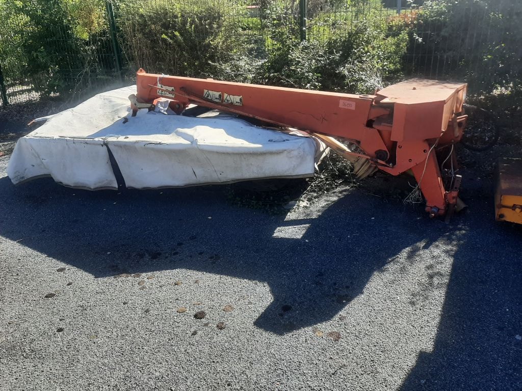 Faucheuse KUHN GMD 602 - photo slide 1
