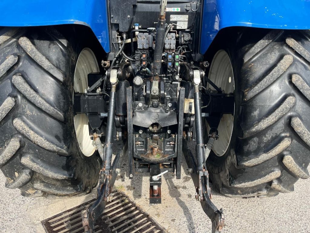 Tracteur NEW HOLLAND T7.230 - photo slide 10
