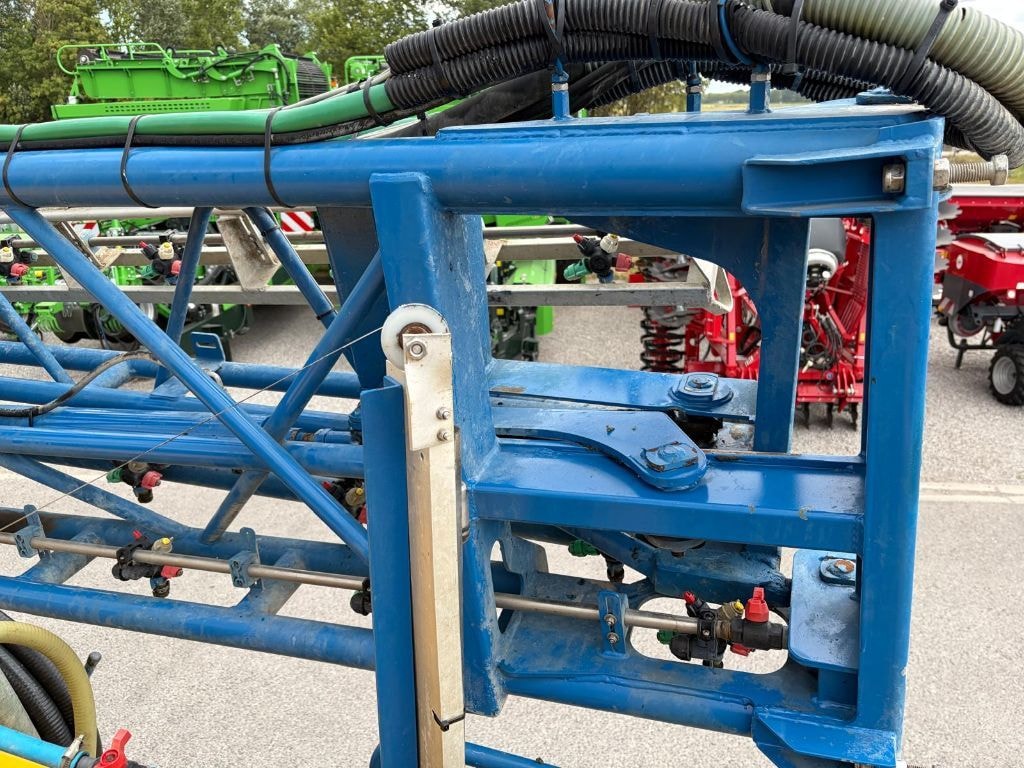 Pulverisateur DELVANO Gt 4400 - photo slide 27