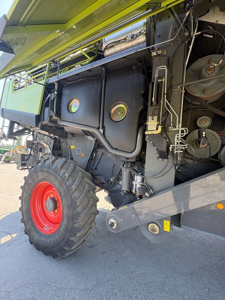 Moissonneuse CLAAS LEXION 750 - photo slide 90