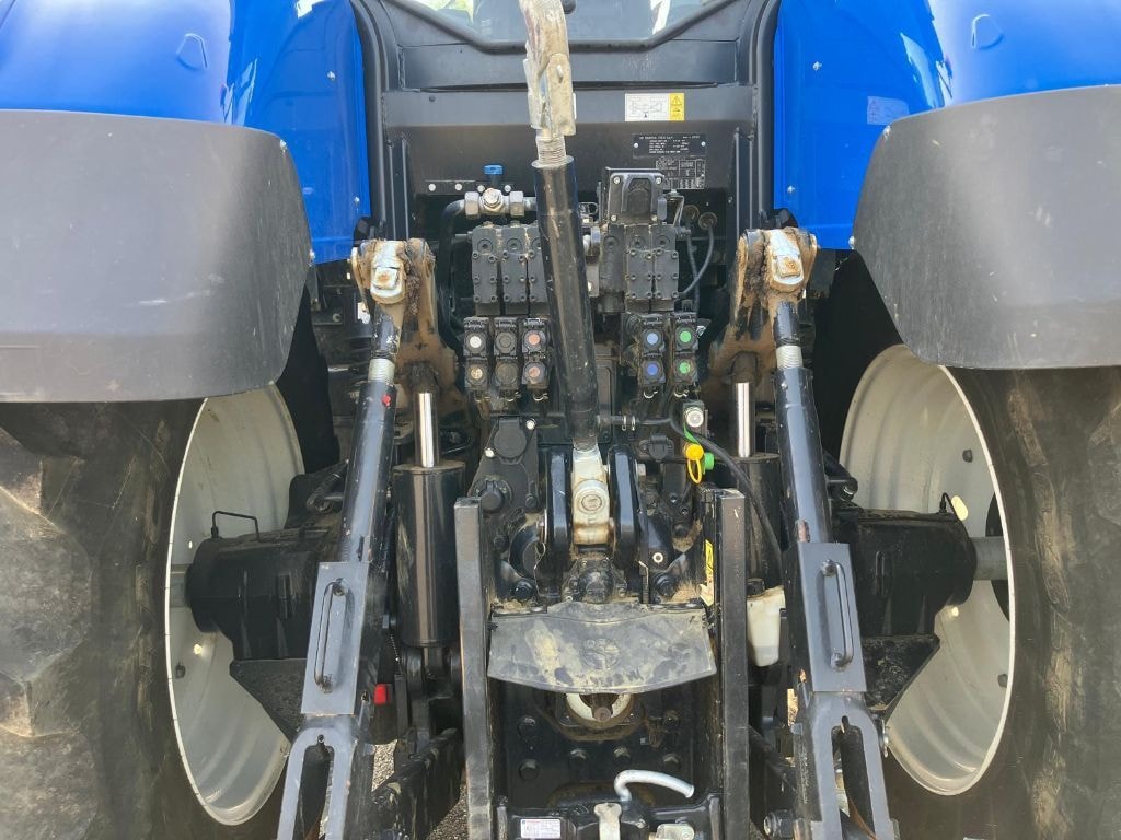 Tracteur NEW HOLLAND T7.315 - photo slide 6