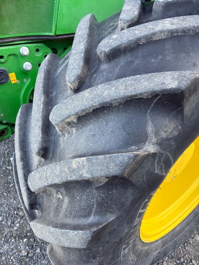 Tracteur JOHN DEERE 6110R - photo slide 14