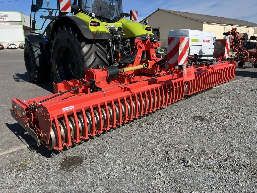 Herse rotative MASCHIO AQUILA 6000 - photo slide 2