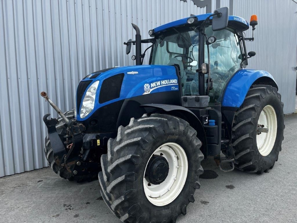 Tracteur NEW HOLLAND T7.210 AC - photo slide 2