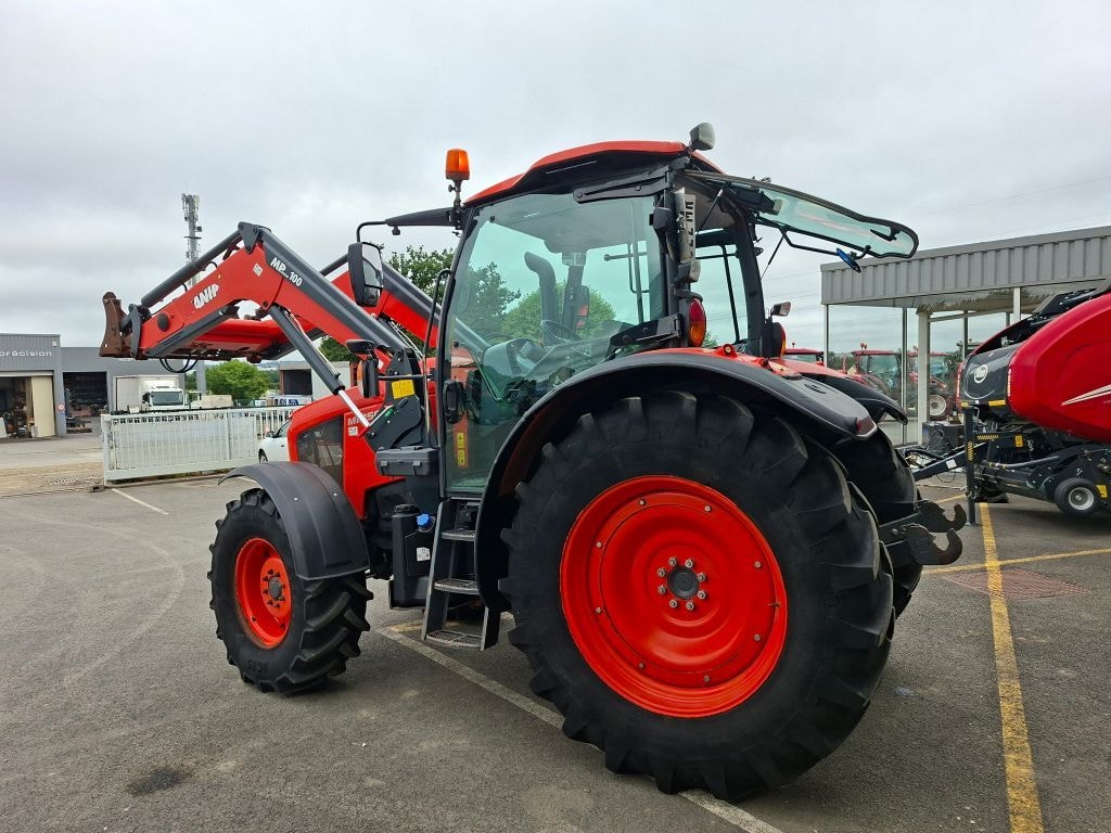 Tracteur chargeur KUBOTA M105 GX-III - photo slide 3