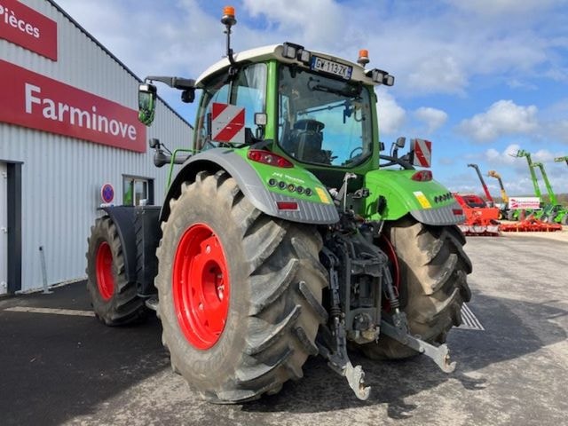 Tracteur FENDT 724 VARIO PROFI + - photo slide 3