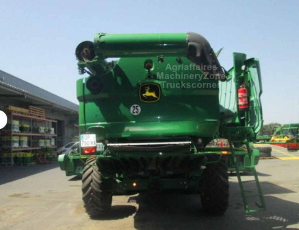Moissonneuse JOHN DEERE S780 - photo slide 8